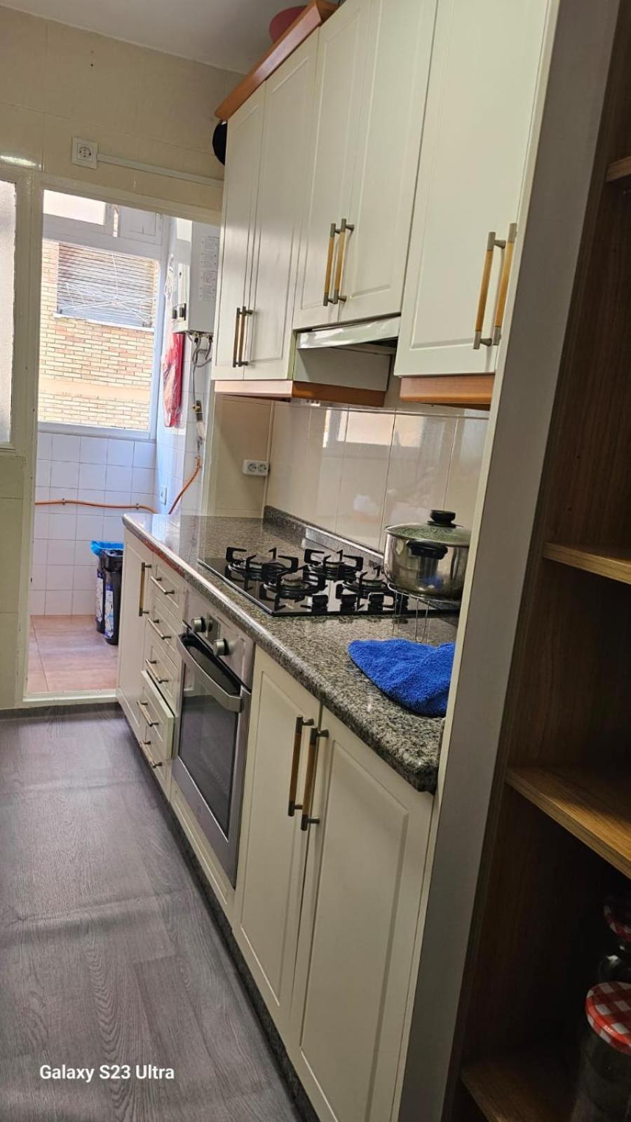 Habitacion Privada Centro Malaga Cerca Tren Maria Zambrano Y Playa Muy Buena Conexion Wifi מראה חיצוני תמונה