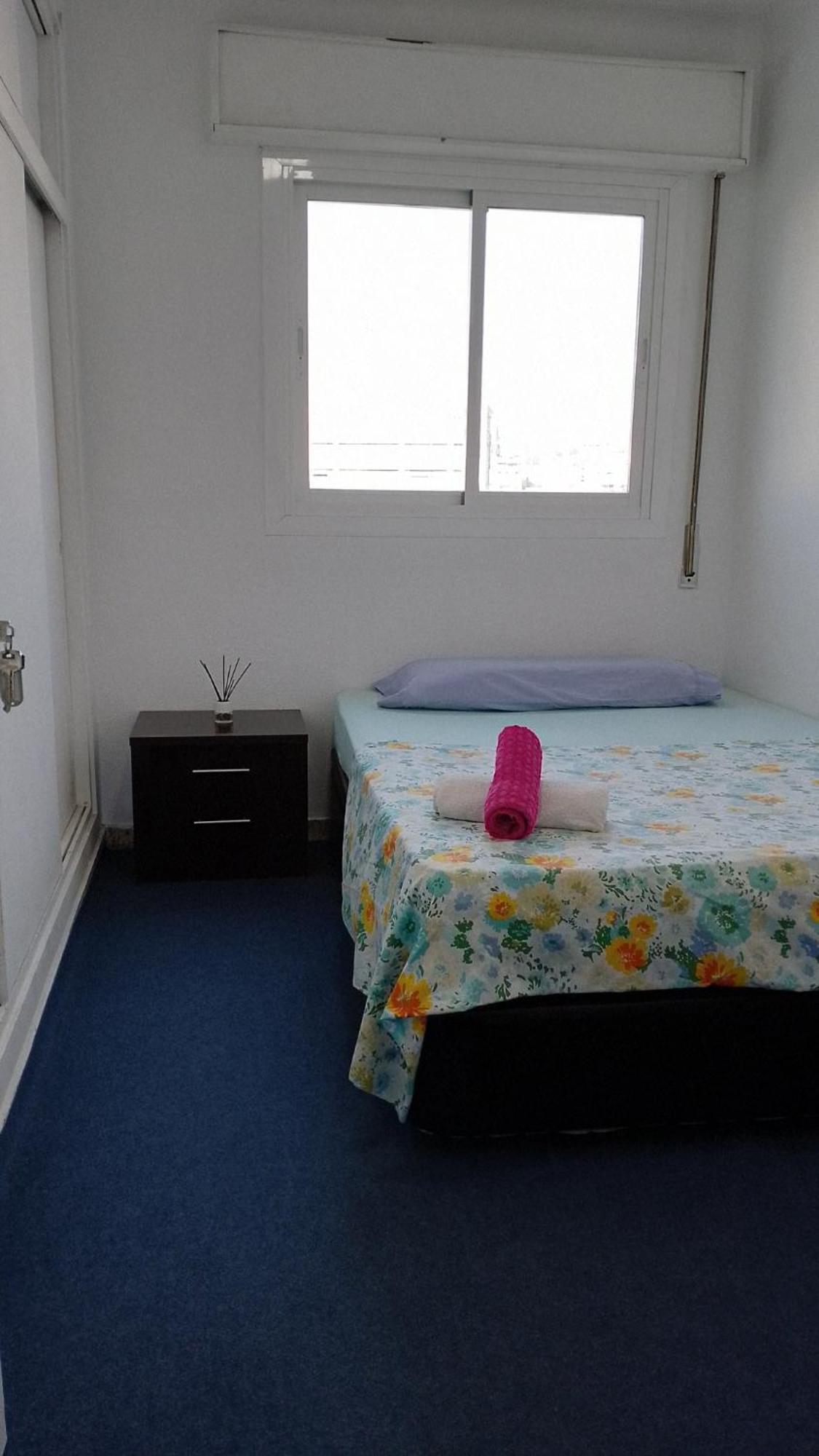 Habitacion Privada Centro Malaga Cerca Tren Maria Zambrano Y Playa Muy Buena Conexion Wifi מראה חיצוני תמונה