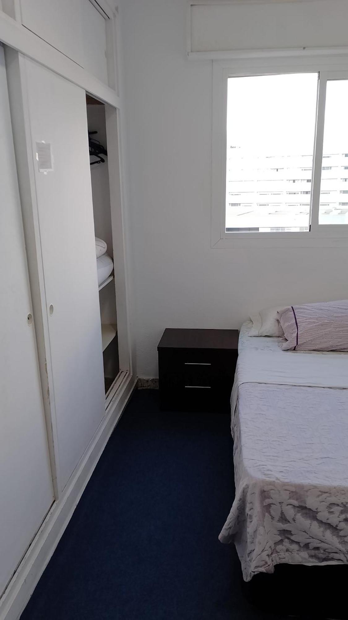Habitacion Privada Centro Malaga Cerca Tren Maria Zambrano Y Playa Muy Buena Conexion Wifi מראה חיצוני תמונה